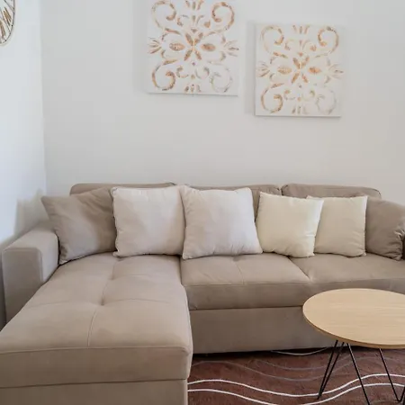 Vakantiehuis - Alebea -