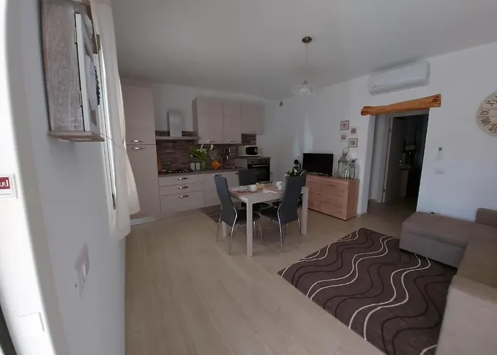 Ferienhaus - Alebea -