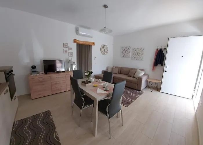 Holiday home - Alebea - *